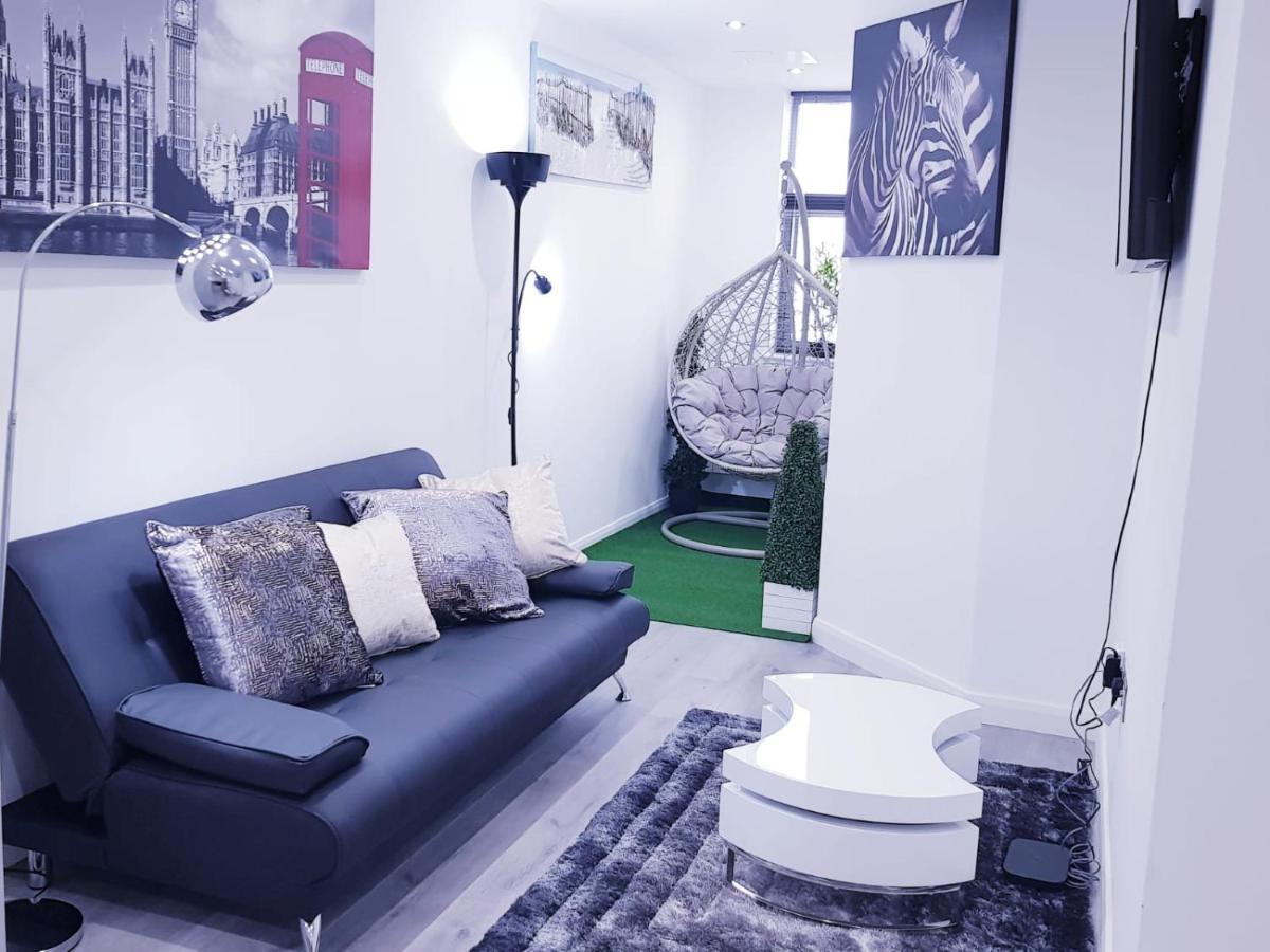 Z Home Apartments Лестер Экстерьер фото