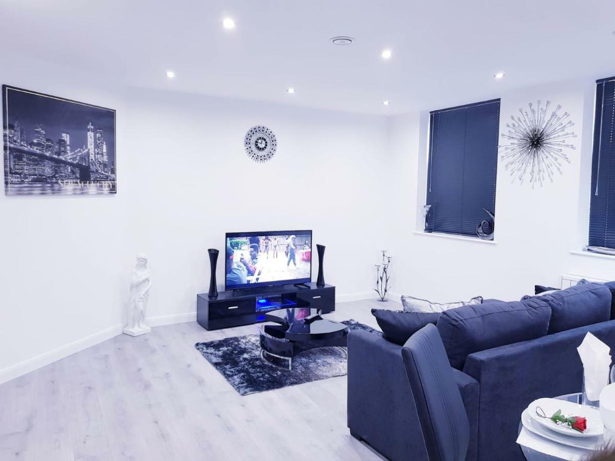 Z Home Apartments Лестер Экстерьер фото